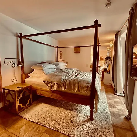 Sein Boutique - Adults Only